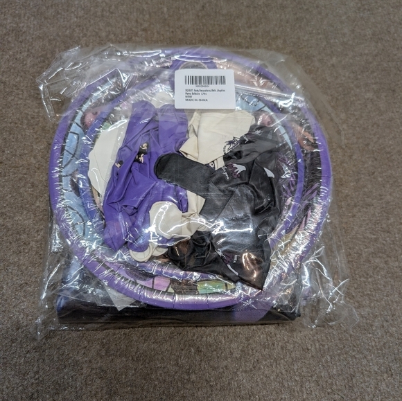 Wednesday Addams Kids Birthday Party Supplies Set Balloons Stickers Plates - Picture 2 of 6